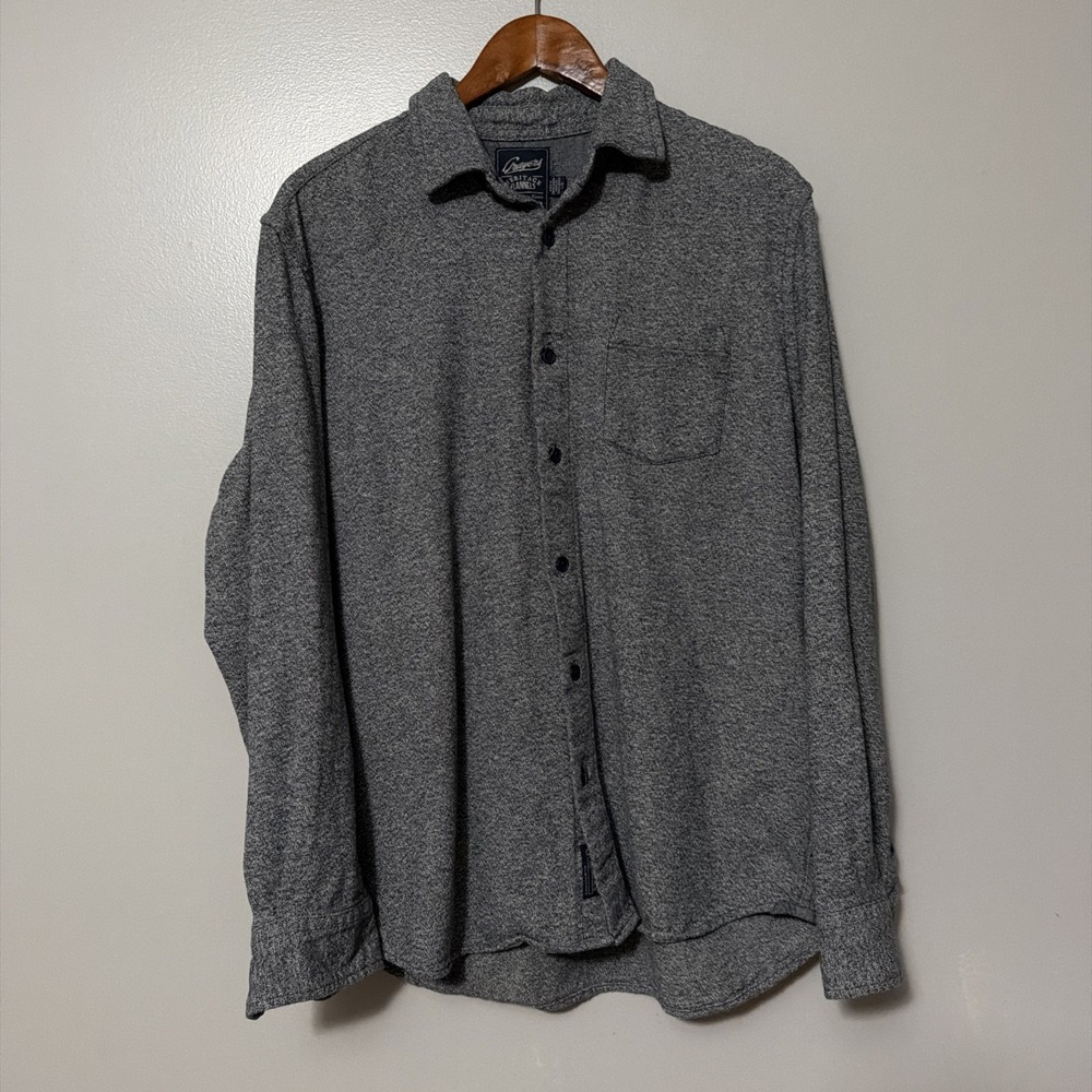 grayers heritage flannel Men's Large Button Down